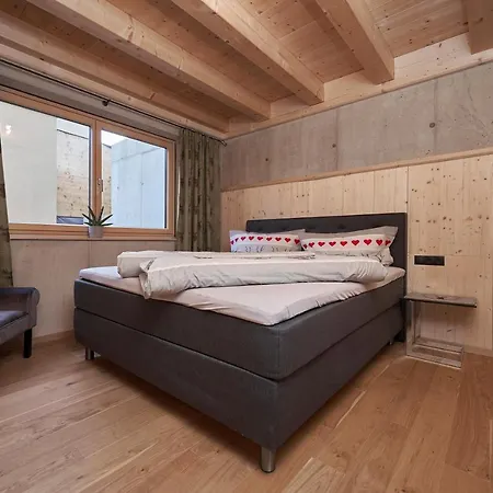 Blockhittle Apartment