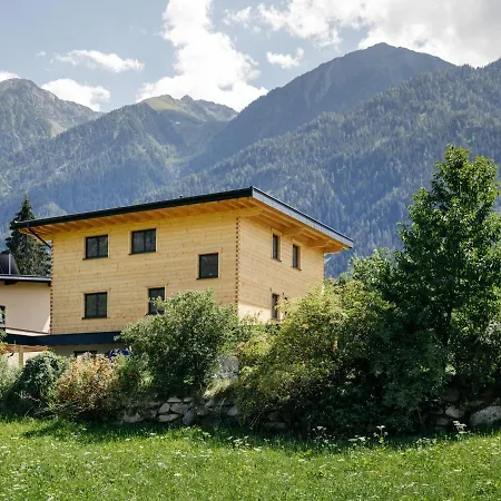 Blockhittle Apartment