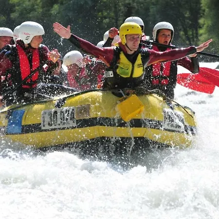 アパート Blockhittle ザウテンス