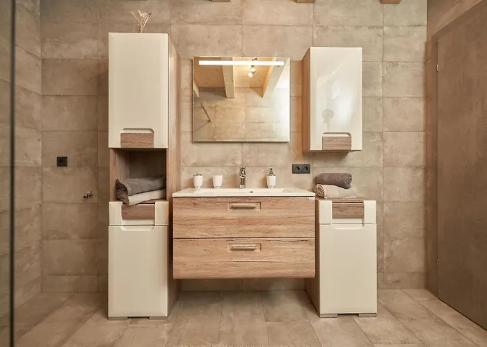 Blockhittle Apartment *